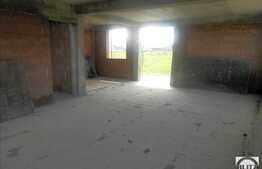 De vanzare 2 camere, 50 mp, semifinisat! Zona nou dezvoltata! Cu parcare!