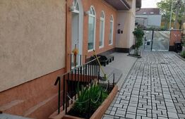 Casa individuala zona Paris, teren 200 mp