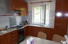 De vanzare apartament 3 camere, 70 mp, garaj, boxa subsol, zona strazii Negoiu!