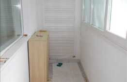 De vanzare apartament 3 camere, 70 mp, garaj, boxa subsol, zona strazii Negoiu!