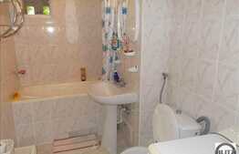 De vanzare apartament 3 camere, 70 mp, garaj, boxa subsol, zona strazii Negoiu!