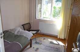 De vanzare apartament 3 camere, 70 mp, garaj, boxa subsol, zona strazii Negoiu!