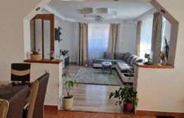 Casa 5 camere Vulcan,teren 1600 mp sau  schimb cu  apt Ghimbav 