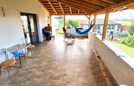 Casa individuala, 250mp, cu teren 640 mp, garaj, zona Planoarelor, Dezmir