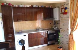 Apartament 3 camere, 63 mp, etaj intermediar, zona Petrom