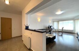 Apartament, 3 camere, 87 mp, decomandat, parcare, zona Grand Hotel Italia