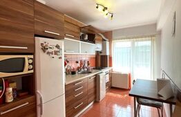 Apartament, 3 camere, 87 mp, decomandat, parcare, zona Grand Hotel Italia