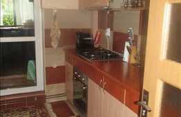 De vanzare 3 camere, 65 mp, boxa la subsol, zona Big