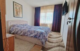 Apartament cu 3 dormitoare, 74mp, 2 balcoane, parcare, zona Lidl