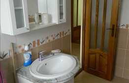 4 camere, 85 mp, imobil nou, tip casa, zona strazii Corneliu Coposu