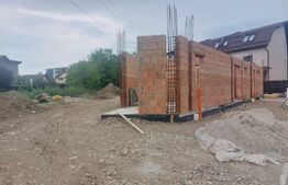 Casa tip duplex 173mp,teren 274mp semifinisat, in Borhanci