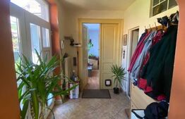 Casa individuala cu 4 camere, curte individuala zona Paris