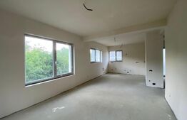 Casa cu 4 camere, 120 mp, incalzire in pardoseala, 250 mp de teren, Dezmir