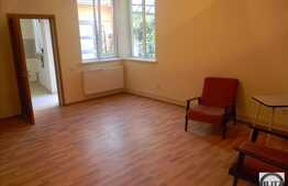 1 camera, 37 mp, finisat modern, zona strazii Fericirii!