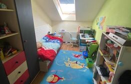 Apartament de 3 camere, parcare, zona Tauti