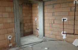 3 camere, 69 mp, etaj intermediar! Semifinisat! Imobil in curs de finalizare! COMISION 0%