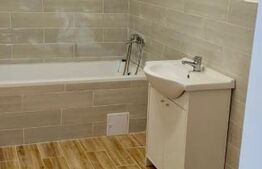 Apartament 2 camere,51mp cu parcare inclusa in pret, strada Stejarului.