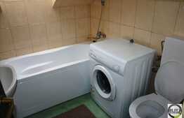 2 camere, 50 mp, mobilat modern, mansarda, zona Strazii Albac