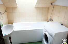 2 camere, 50 mp, mobilat modern, mansarda, zona Strazii Albac