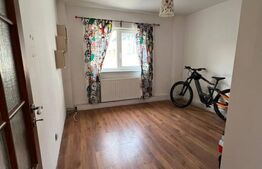 Apartament spațios de 3 camere în Răcădău!