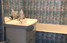 Apartament 2 camere, cu loc de parcare, Central