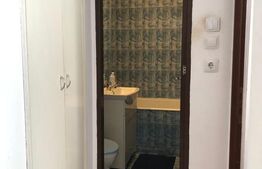 Apartament 2 camere, cu loc de parcare, Central