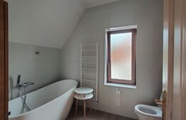 Casa Individuala 120 m2 ,435 m2 teren, cu vedere panoramica, central, Baciu!