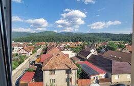 Garsonieră de Vânzare în Cristian, Brașov - Vedere la Munte