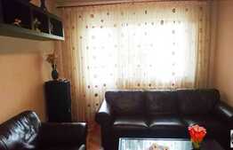 De vanzare apartament 3 camere, 54 mp, boxa subsol, zona Bucium