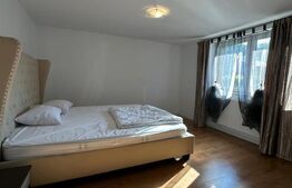 Două apartamente la casă, teren 250 mp, grădină, garaj, parcare proprie