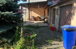 Două apartamente la casă, teren 250 mp, grădină, garaj, parcare proprie