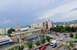 Apartament 3 camere, 65 mp utili, decomandat, 2 terase, Piata Zorilor