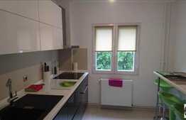 Vanzare apartament 3 camere, 63 mp, boxa subsol, zona strazii Bucium