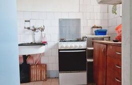 Garsoniera 27mp, mobilat, balcon inchis, zona strazii Bucuresti