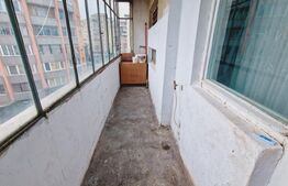 Garsoniera 27mp, mobilat, balcon inchis, zona strazii Bucuresti