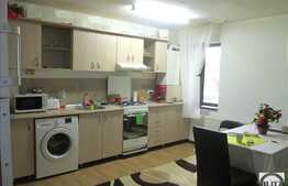 Apartament 3 camere, 50 mp utili, balcon inchis, zona strazii Sesul de Sus!