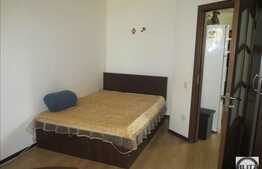 Apartament 3 camere, 50 mp utili, balcon inchis, zona strazii Sesul de Sus!