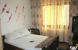 Apartament 3 camere, 50 mp utili, balcon inchis, zona strazii Sesul de Sus!