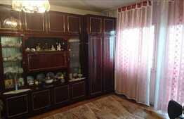 Vanzare apartament 3 camere, 65 mp, boxa subsol, zona strazii 1 Decembrie 1918