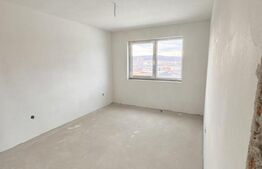 Apartament cu CF , 3 camere, 64 mp utili, etaj intermediar, Dambul Rotund