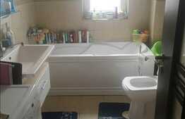 Vanzare apartament 3 camere, 80 mp, etaj intermediar, garaj, zona Oncos