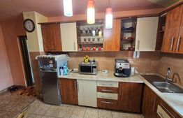 Apartament de 2 camere decomandat, 49mp etaj intermediar zona Baciu 