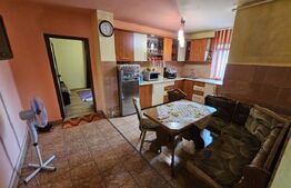 Apartament de 2 camere decomandat, 49mp etaj intermediar zona Baciu 