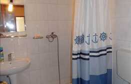 De vanzare apartament 5 camere, 132 mp, garaj, 2 parcari, zona strazii Buna Ziua