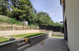 Duplex 107 mp, teren 220 mp, zona auchan, vedere panoramica, padure in spate