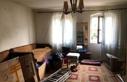 OPORTUNITATE! Casa cu teren de 620mp, vedere panoramica, in Schei