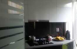 Vanzare 4 camere, 100 mp, GRADINA de 60 mp, 2 locuri parcare! Zona Avram Iancu!