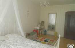 Vanzare apartament de 61 mp, balcon, finisaje moderne, zona Florilor! Parcare!