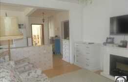 Vanzare apartament de 61 mp, balcon, finisaje moderne, zona Florilor! Parcare!