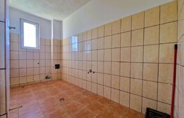Apartament 3 camere, 70mp, etaj intermediar, loc de parcare, Jucu de Mijloc